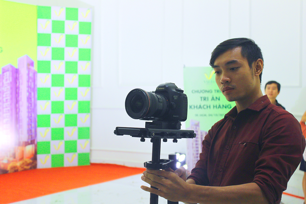 sản xuất phim ảnh
