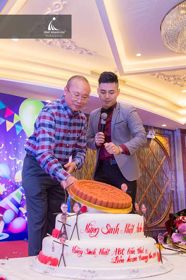 lễ kỉ niệm 12 năm thành lập abc