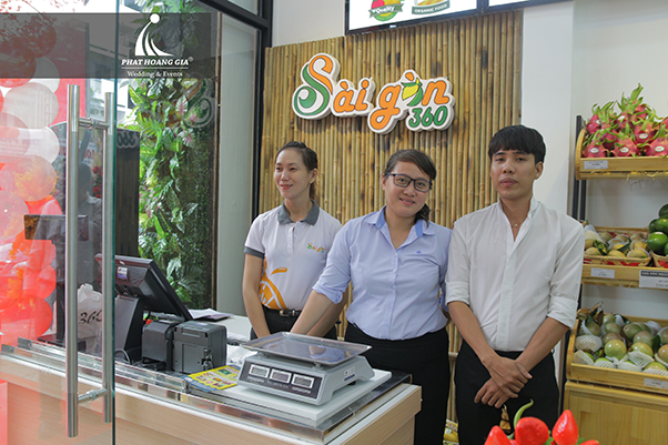 khai trương cửa hàng trái cây 360