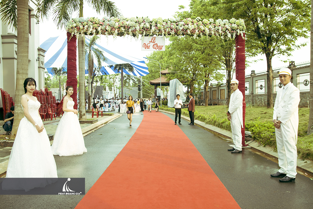 cung cấp khánh tiết 2