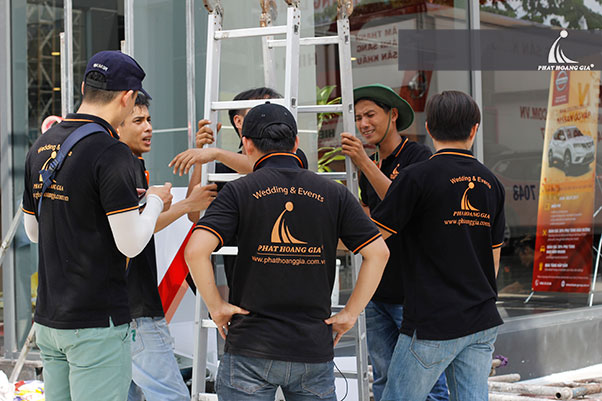 khai trương showroom nissan gò vấp 32
