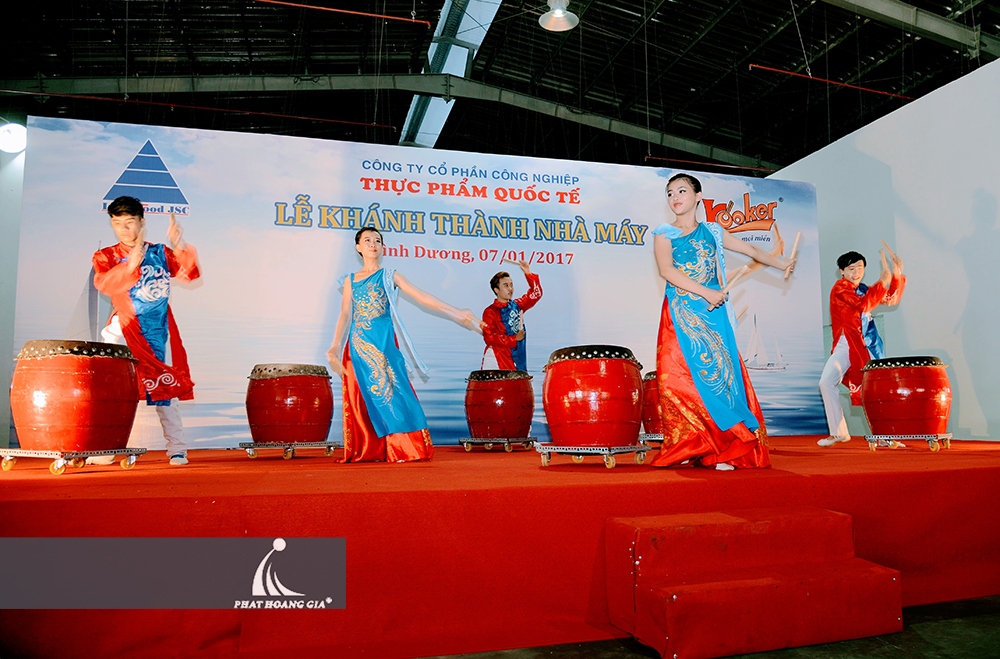 cho thuê sân khấu 02