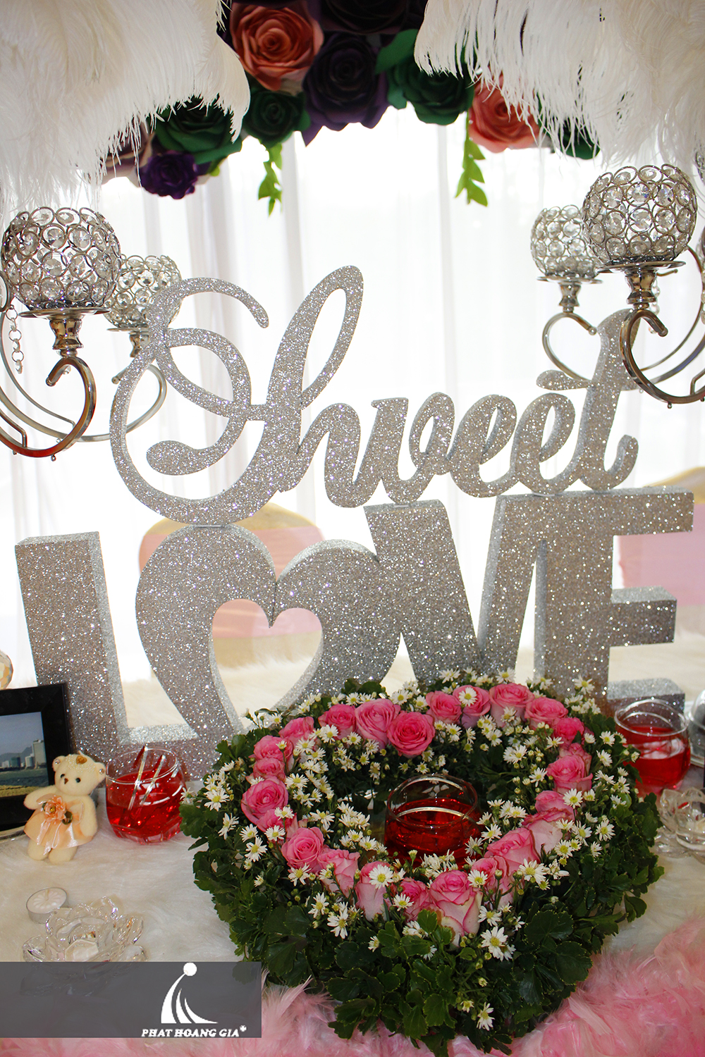 trang trí tiệc cưới trọn gói