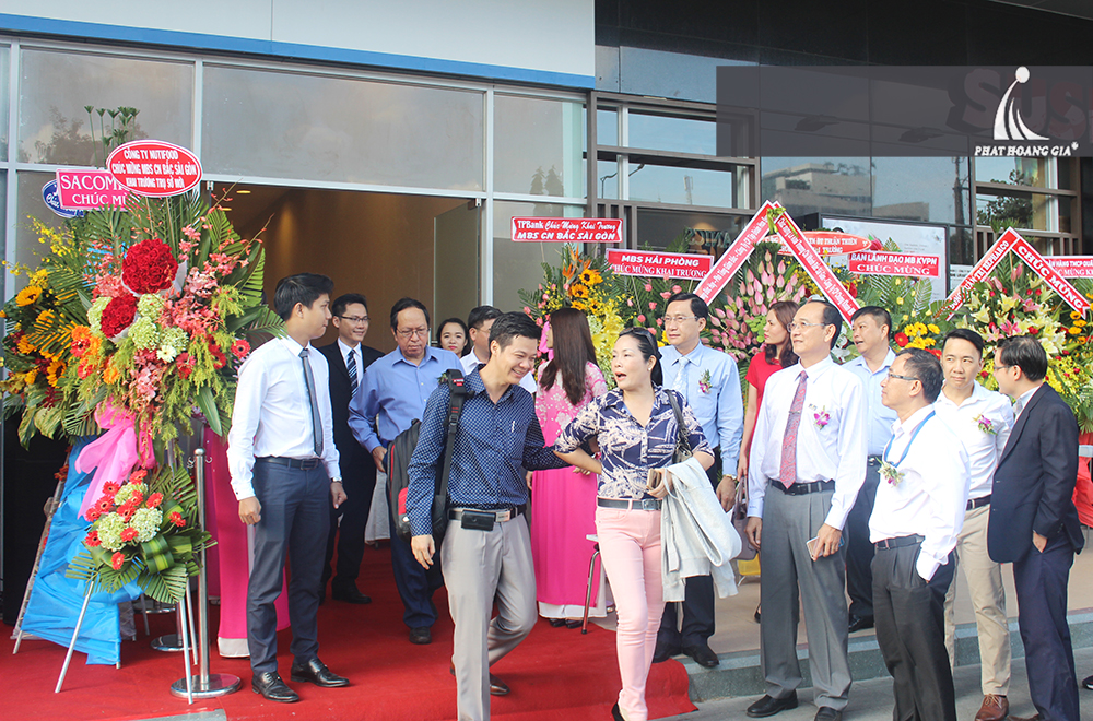 khai trương công ty MBS