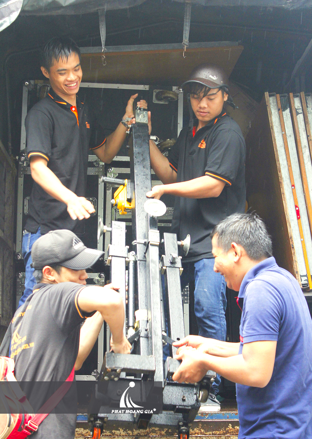 tri ân khách hàng Valeo Đầm Sen