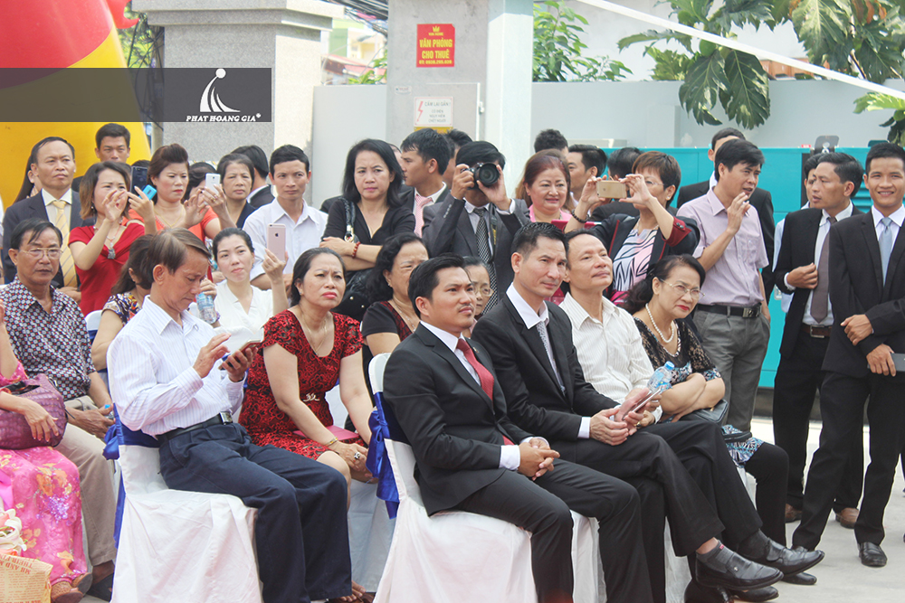 tổ chức lễ khai trương