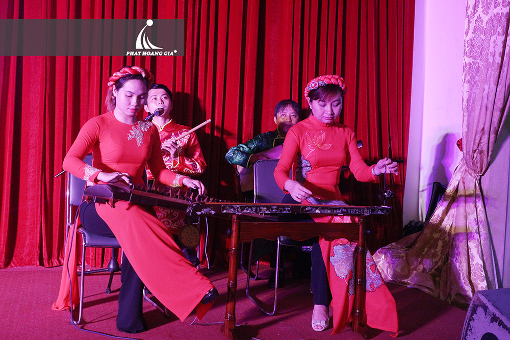 ban nhạc dân tộc