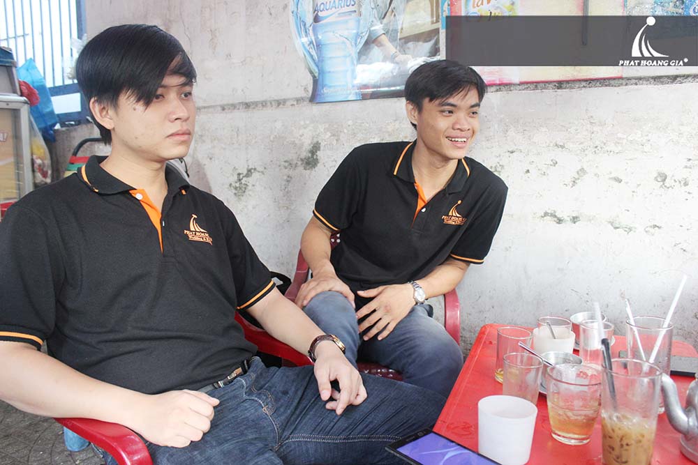Đội ngũ nhân viên Phát Hoàng Gia