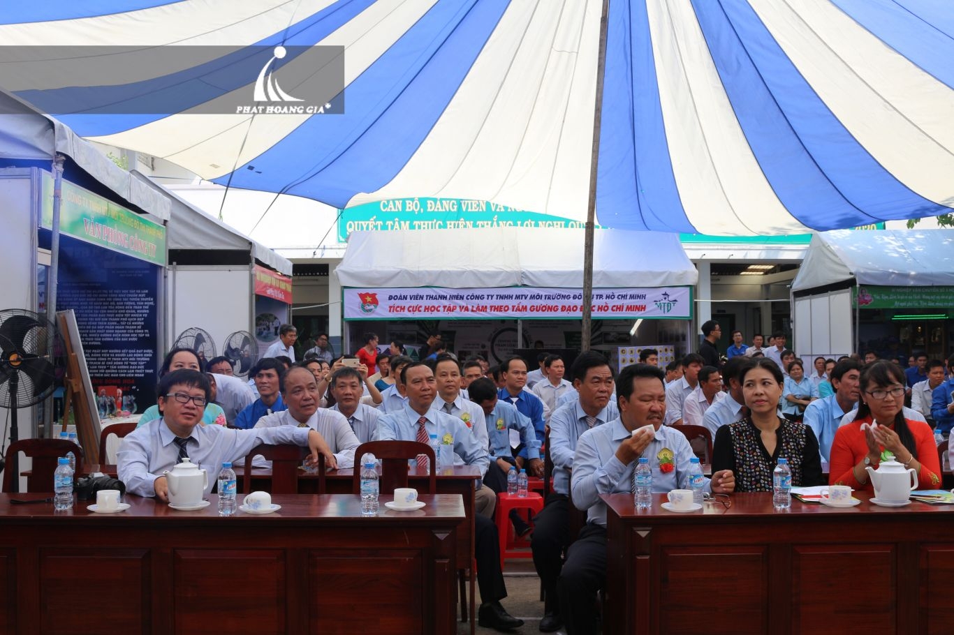 những bông hoa trong vườn Bác 4- phathoanggia
