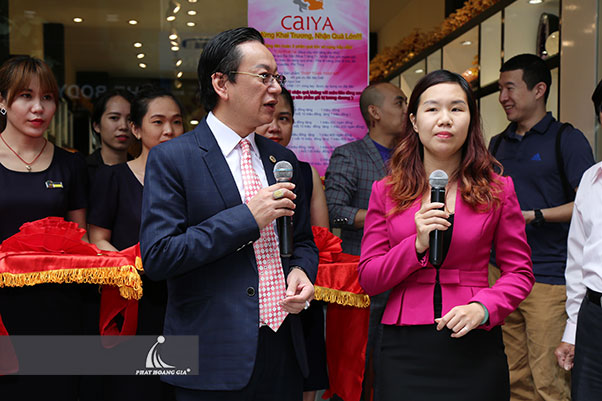 khai trương cửa hàng đá quý thái nhã 12