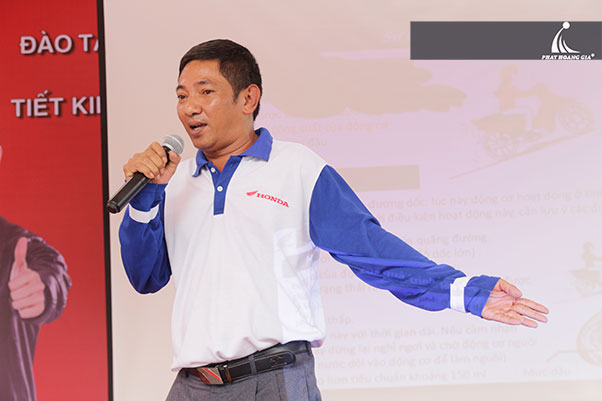 thi láixe cùng head honda quang khánh 4