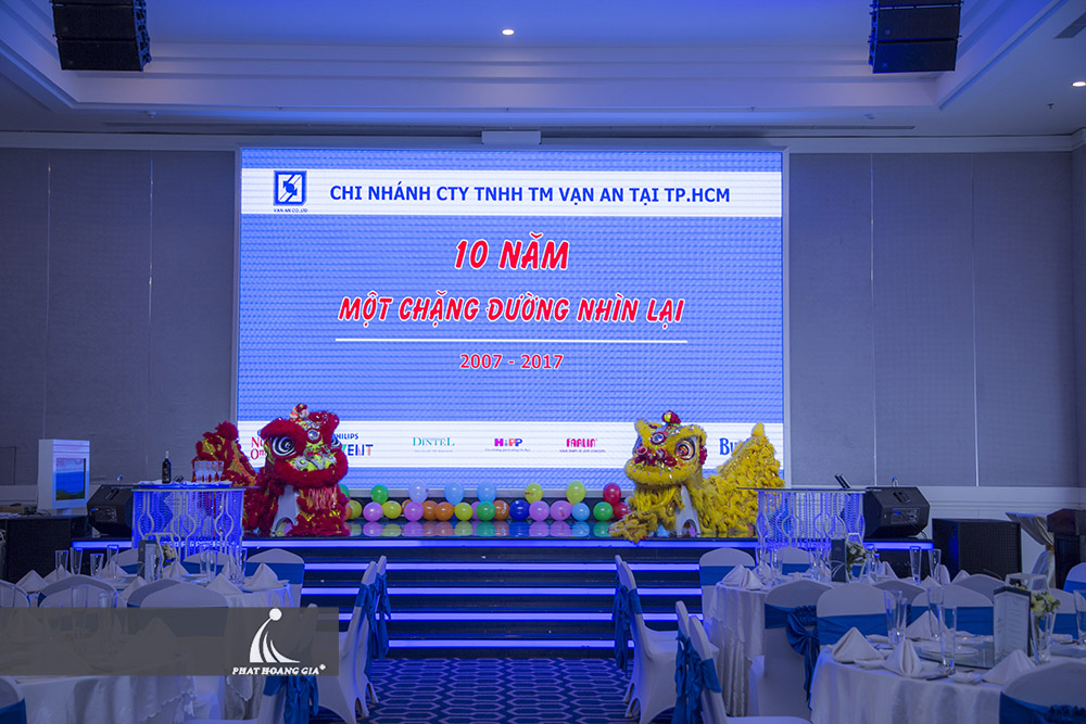 kỷ niệm thành lập công ty vạn an 1