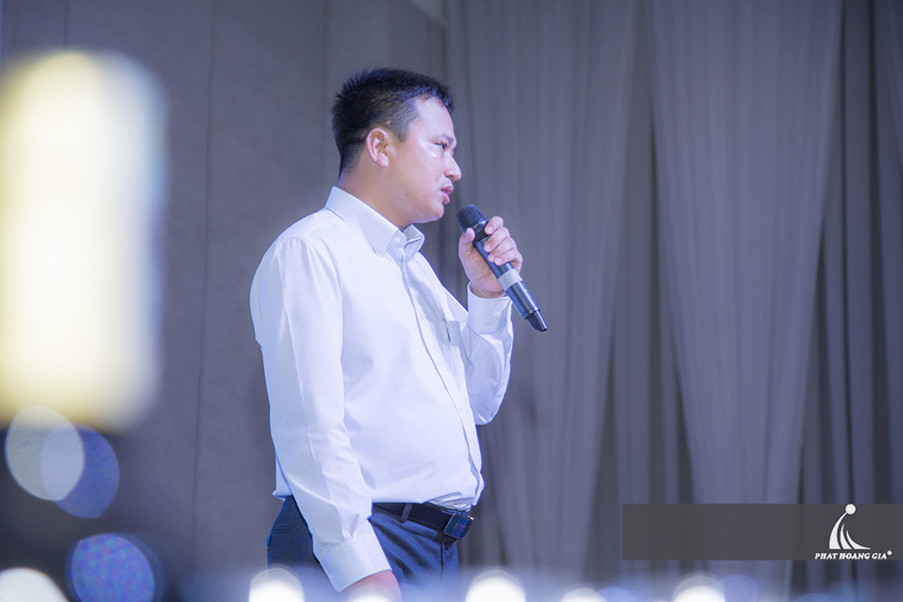 kỷ niệm thành lập công ty vạn an 8