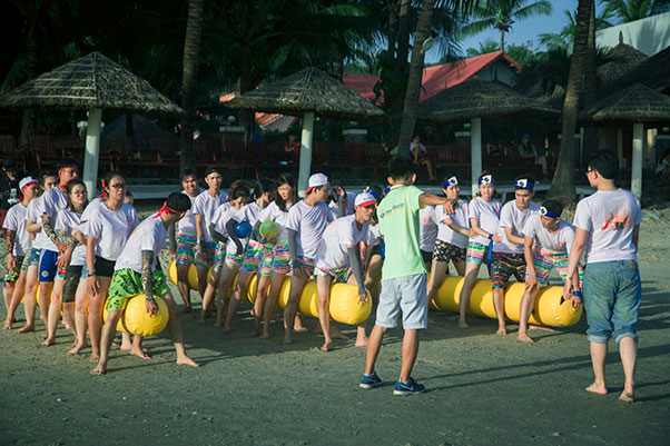 teambuilding phát hoàng gia 08