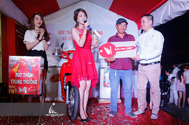 Bốc thăm trúng thưởng head honda 18