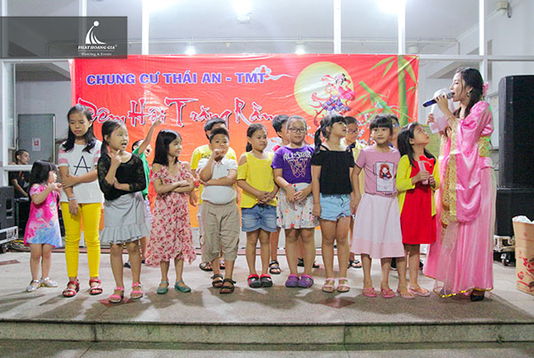 tổ chức trung thu 01