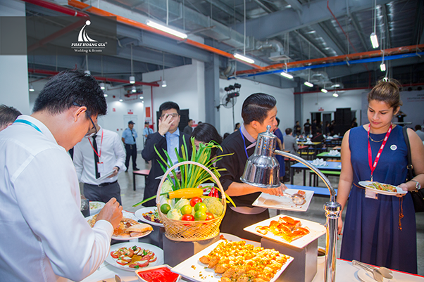 Lễ khánh thành nhà máy May mặc Đức 21