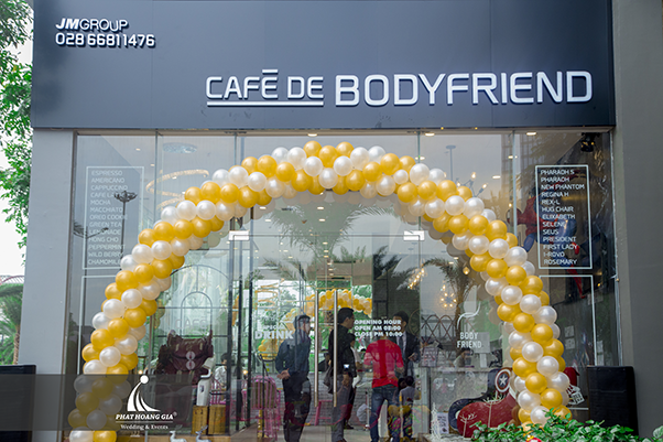 KHAI TRƯƠNG QUÁN CAFE DE BODYFRIEND 4