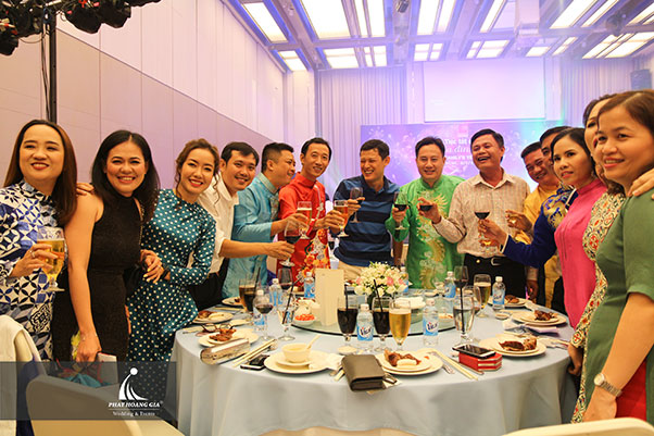 tất niên bitexco 20