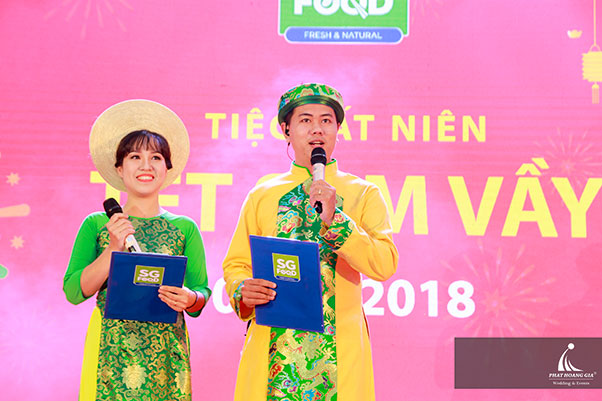 tất niên công ty sài gòn food 8