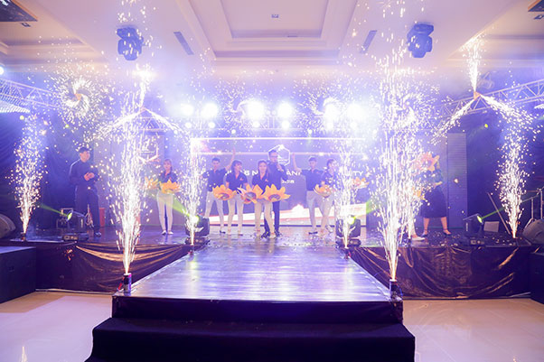 kỷ niệm 6 năm thành lập công ty Phát Hoàng Gia