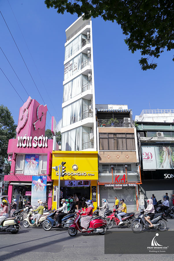 khai trương showroom đồng hồ Ctime CN Hai Bà Trưng