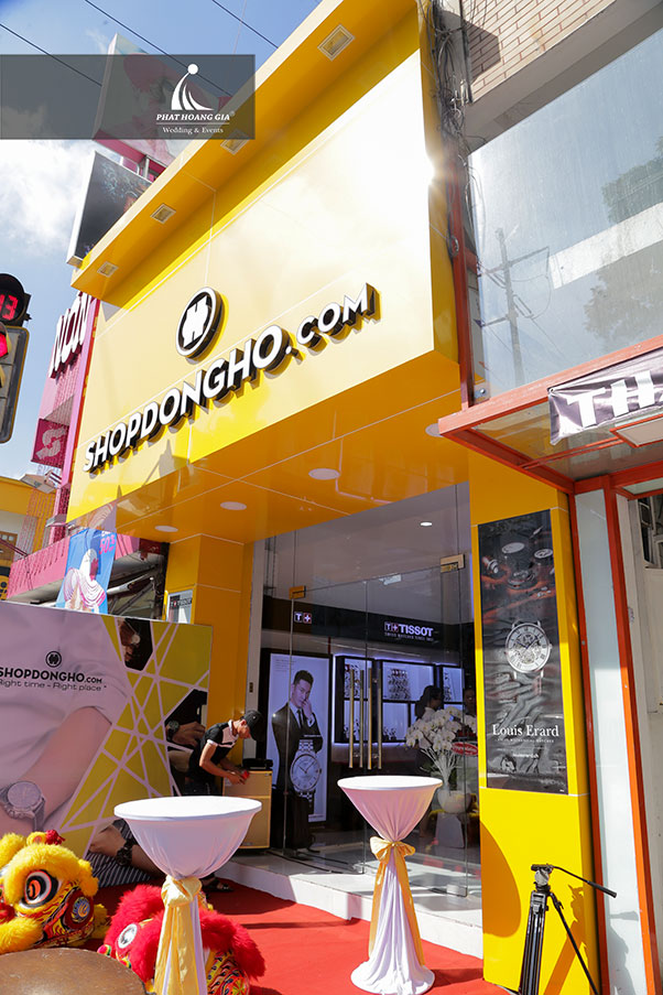 khai trương showroom đồng hồ Ctime CN Hai Bà Trưng
