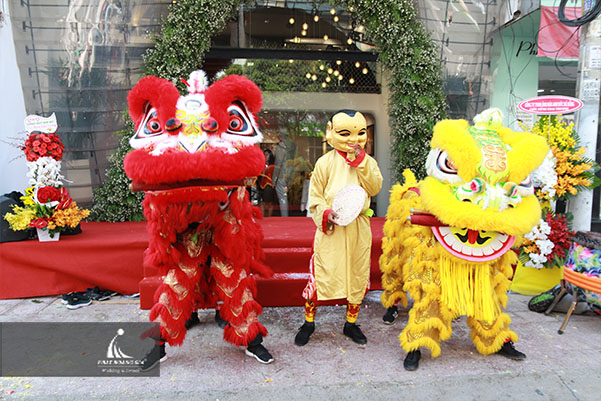 khai trương showroom áo cưới Rin Wedding cn thứ 4