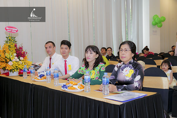 Lễ tổng kết năm học 2018 - Trường mầm non Vũ Trụ Xanh