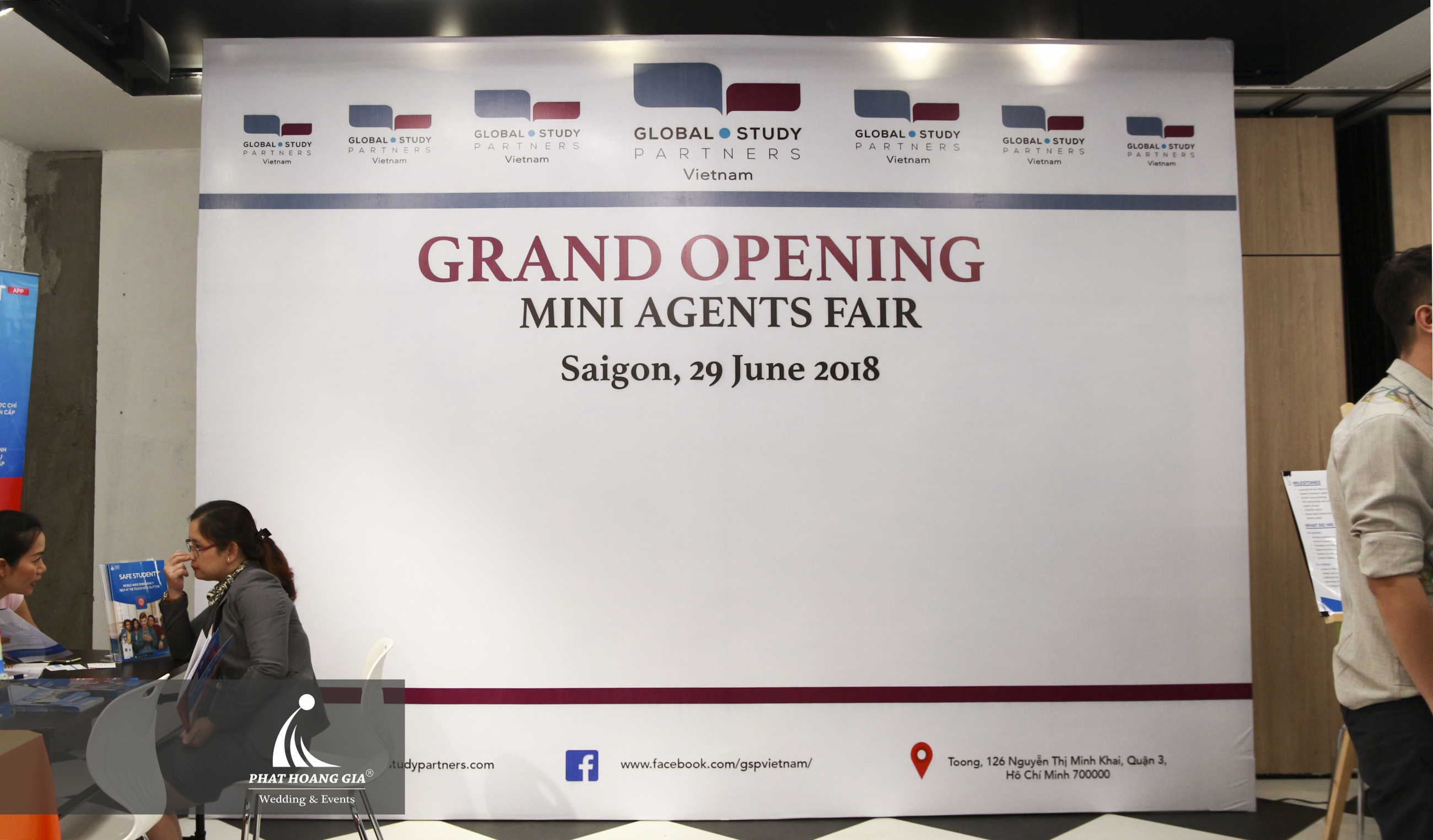GRAND OPENING MINI ANGENTS FAIR