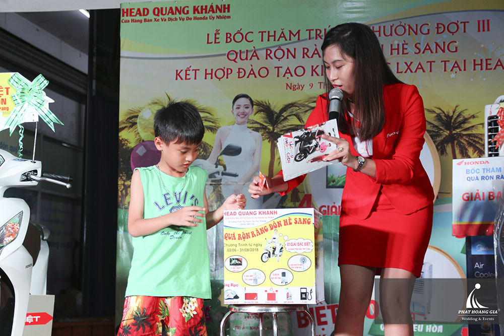 Bốc thăm trúng thưởng - Honda Quang Khánh