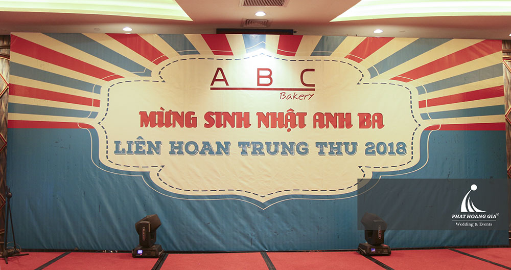 Tiệc sinh nhật giám đốc ABC Bakery