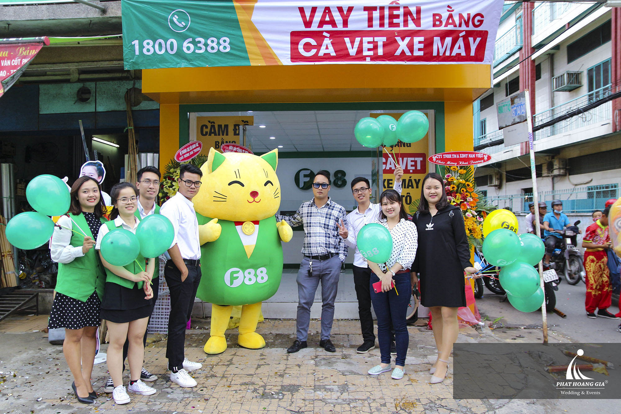 Roadshow xe đạp khai trương cửa hàng F88 CN Lạc Long Quân 
