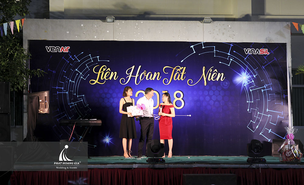 Liên hoan tất niên Công ty Vinasil