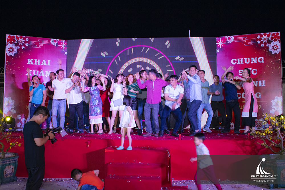 Year end party Công ty TNHH Hữu Toàn 