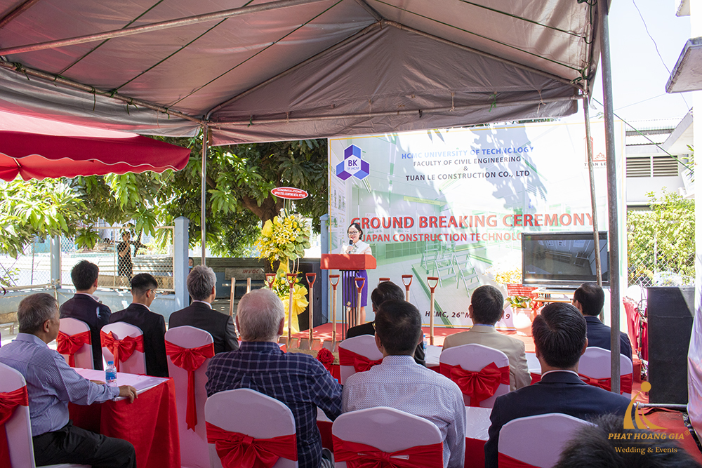 Lễ khởi công cải tạo phòng thí nghiệm khoa KT tài nguyên nước