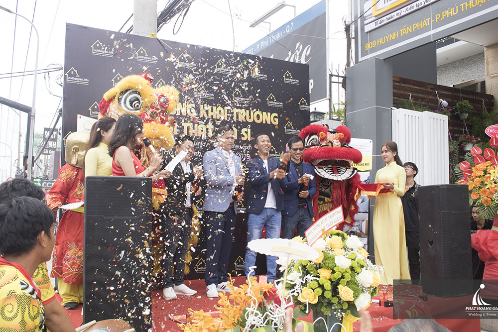 Lễ khai trương Showroom nội thất giá sỉ