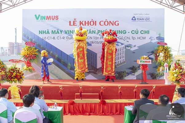 Lễ khởi công nhà máy Vinmus