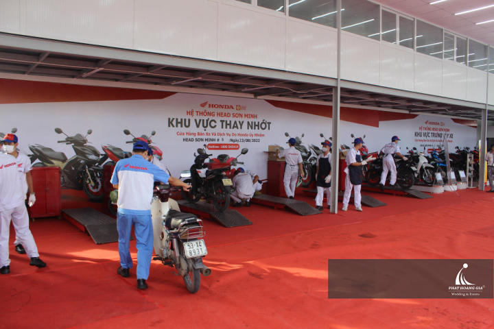 Thay nhớt tri ân khách hàng