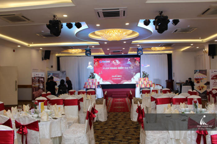 YEAR END PARTY 2022