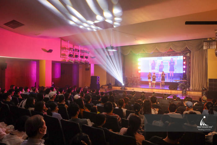 UNDERGROUND MUSIC SCHOOLS