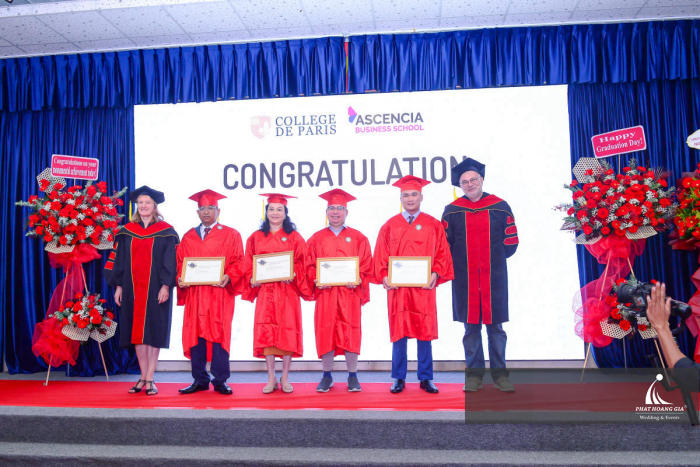 IDEAS INSTITUTE