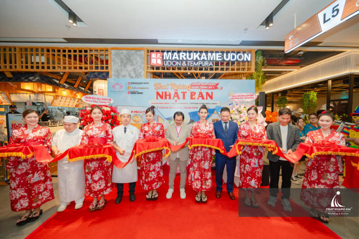 khai trương chuỗi nhà hàng Nhật Bản