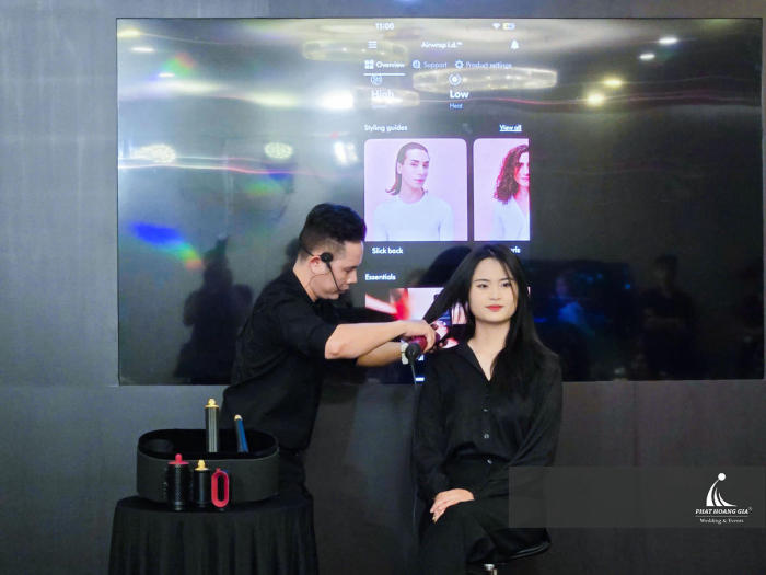 ra mắt sản phẩm Dyson
