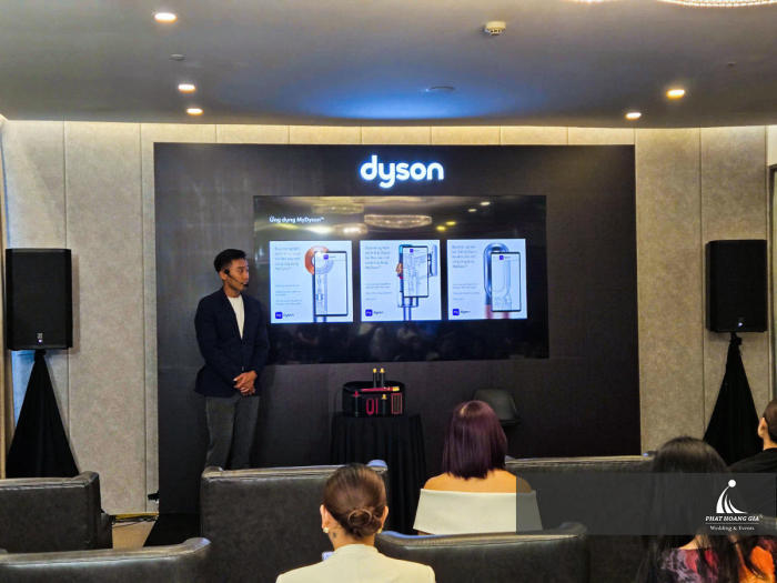 ra mắt sản phẩm Dyson