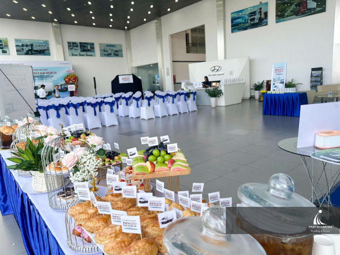 sự kiện ra mắt sản phẩm