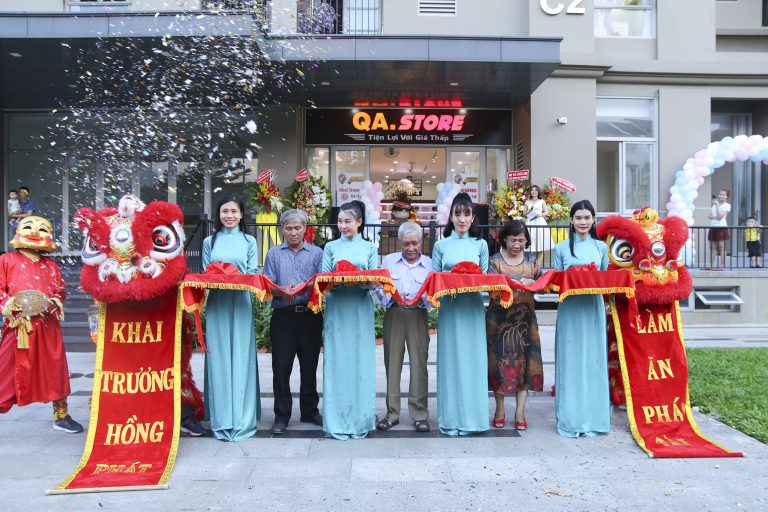 LỄ KHAI TRƯƠNG CỬA HÀNG Q.A STORE