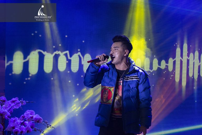 TẤT NIÊN PHỐ HƯƠNG GROUP 2018