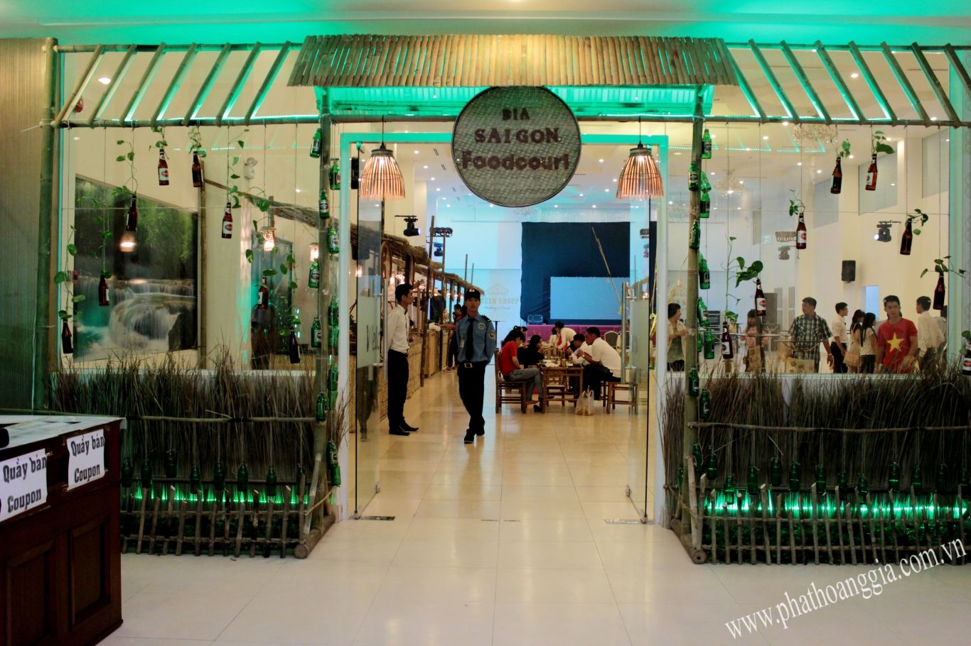 Trang Trí Khu Ẩm Thực Lễ Hội Bia Sài Gòn