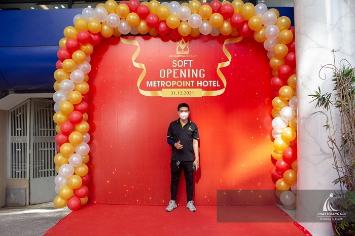 SOFT OPENING MEGUSTAS METROPOINT HOTEL